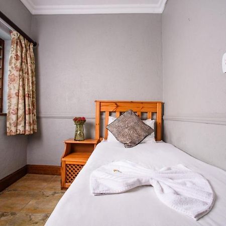 The Palms Guesthouse Mbombela Eksteriør billede